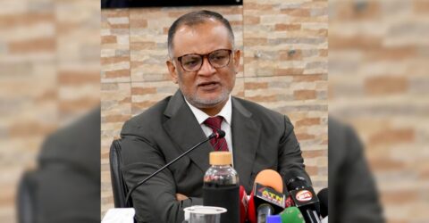 এগারো মাসের মধ্যে পণ্য ও সেবা রফতানি হবে ৬৩.৫ বিলিয়ন ডলার, লক্ষ্য নির্ধারিত