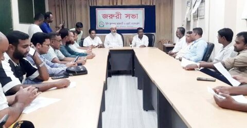 ব্যবসায়ীদের পেঁয়াজ আমদানি অব্যাহত রাখার আবেদন