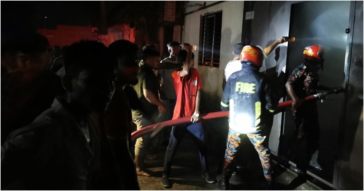 ভৈরবে অগ্নিকাণ্ডে প্রায় ১০ কোটি টাকার ক্ষয়ক্ষতির আশঙ্কা