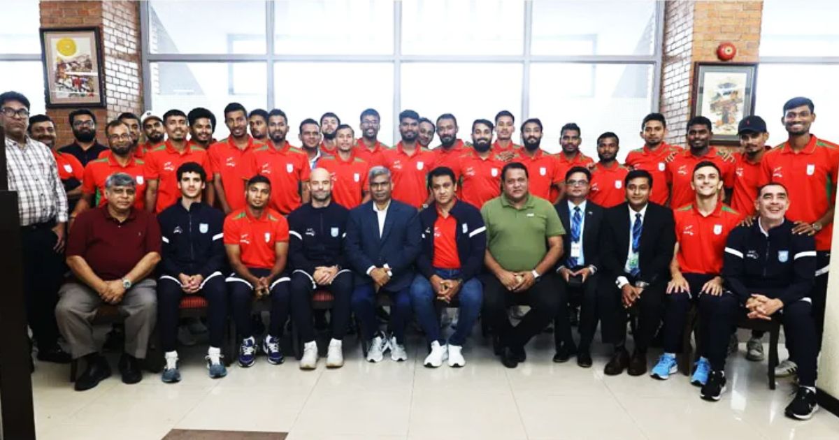 বাংলাদেশ ফুটবল দল দেশে ফিরলেন দীর্ঘ অপেক্ষার পর