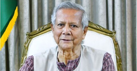 প্রধান উপদেষ্টার ঢাকেশ্বরী মন্দির পরিদর্শন