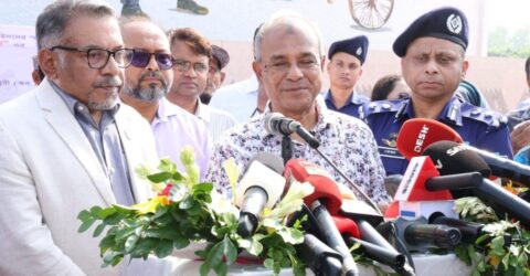 জুলাই ছাত্রজনতার গণঅভ্যুত্থানের শহীদ স্মরণে গ্রাফিতির উদ্বোধন