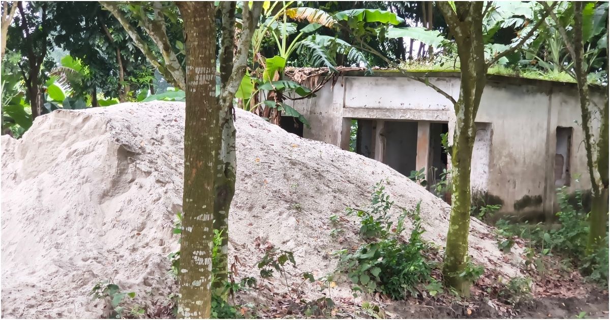 ৩১ বছর পর বামন্দী পশু হাসপাতাল চালুর দাবি জেলাখামারি ও ব্যবসায়ীদের