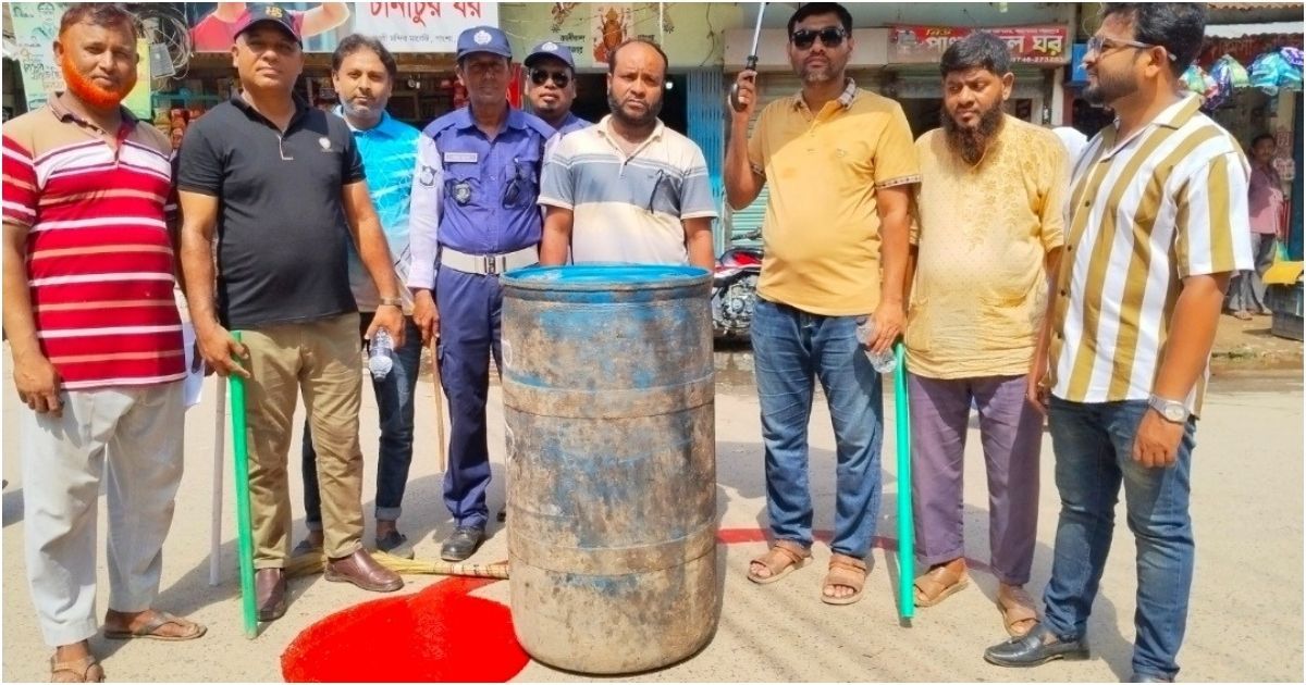 পাংশায় যানজট নিরসনে বণিক সমিতির উদ্যোগ