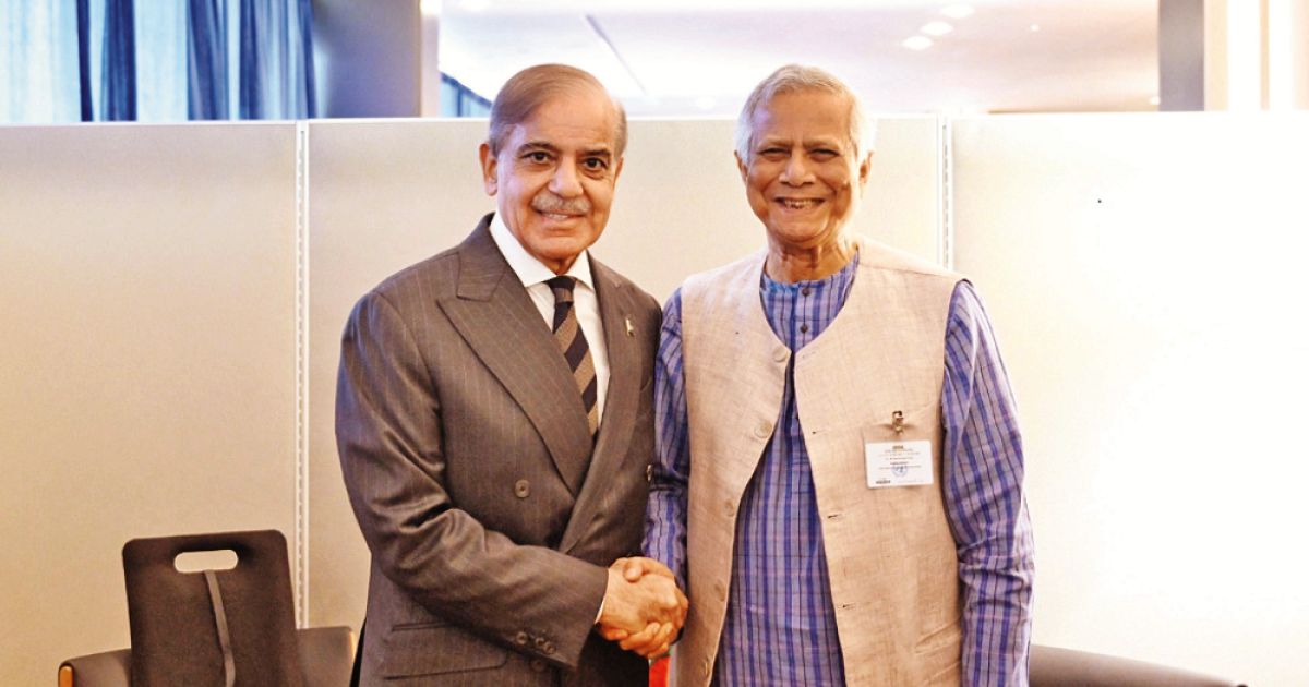 হাসিনা ও তার ঘনিষ্ঠদের বিচার সরকারে অগ্রাধিকারে