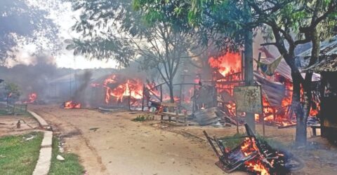 খাগড়াছড়িতে সহিংসতায় তিনজনের মৃত্যু ও ব্যাপক সংঘর্ষ