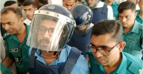মেনন-পলক-দস্তগীরসহ চারজনের নতুন গ্রেফতারি আদালতে উপস্থাপন