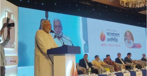 এলপিজি সিলিন্ডারের দাম ১০০০ টাকার মধ্যে হওয়া উচিত: জ্বালানি উপদেষ্টা