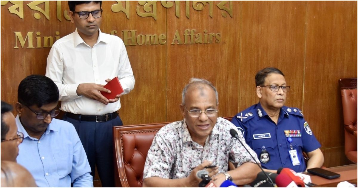 সরকারের প্রস্তুতি রয়েছে ফেব্রুয়ারিতে জাতীয় সংসদ নির্বাচন আয়োজনে: স্বরাষ্ট্র উপদেষ্টা