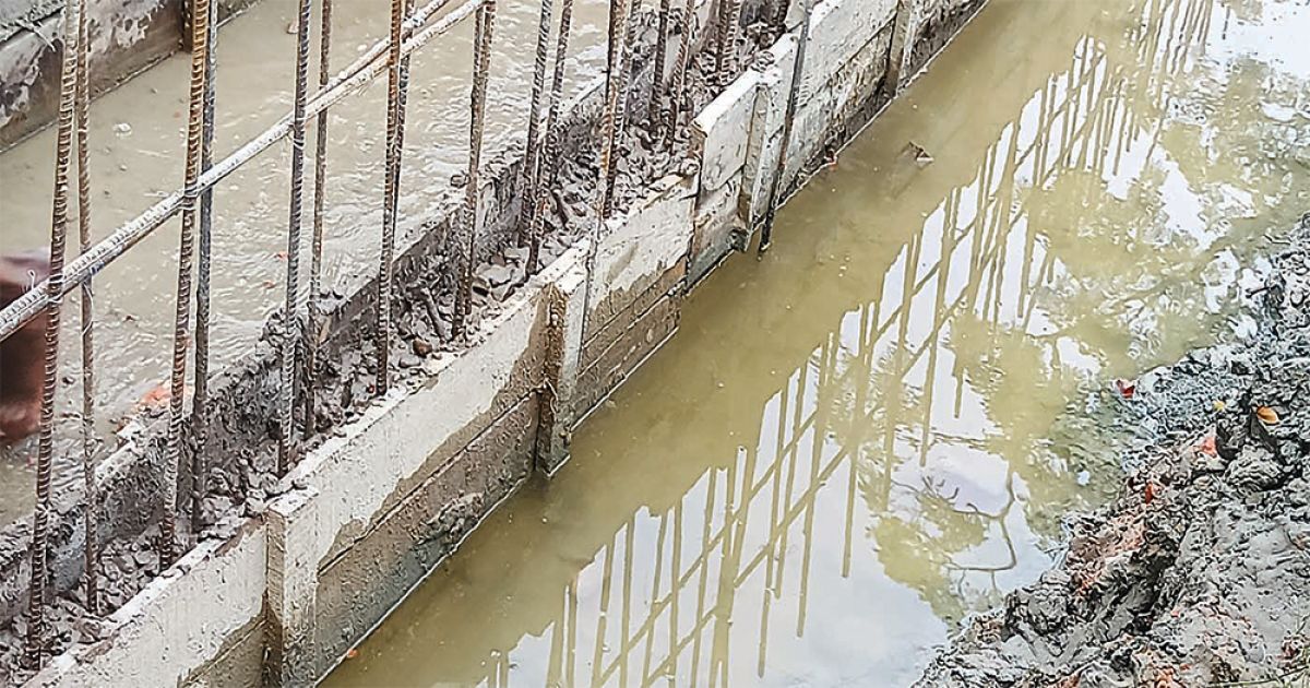 প্রধান নির্দেশ উপেক্ষা করছে ঠিকাদার: সোনাইমুড়ীতে ড্রেন নির্মাণে অনিয়মের অভিযোগ
