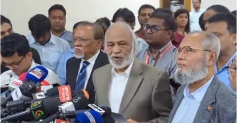 বিতর্কিত কর্মকর্তাদের ভোটের দায়িত্ব দেয়া যাবে না