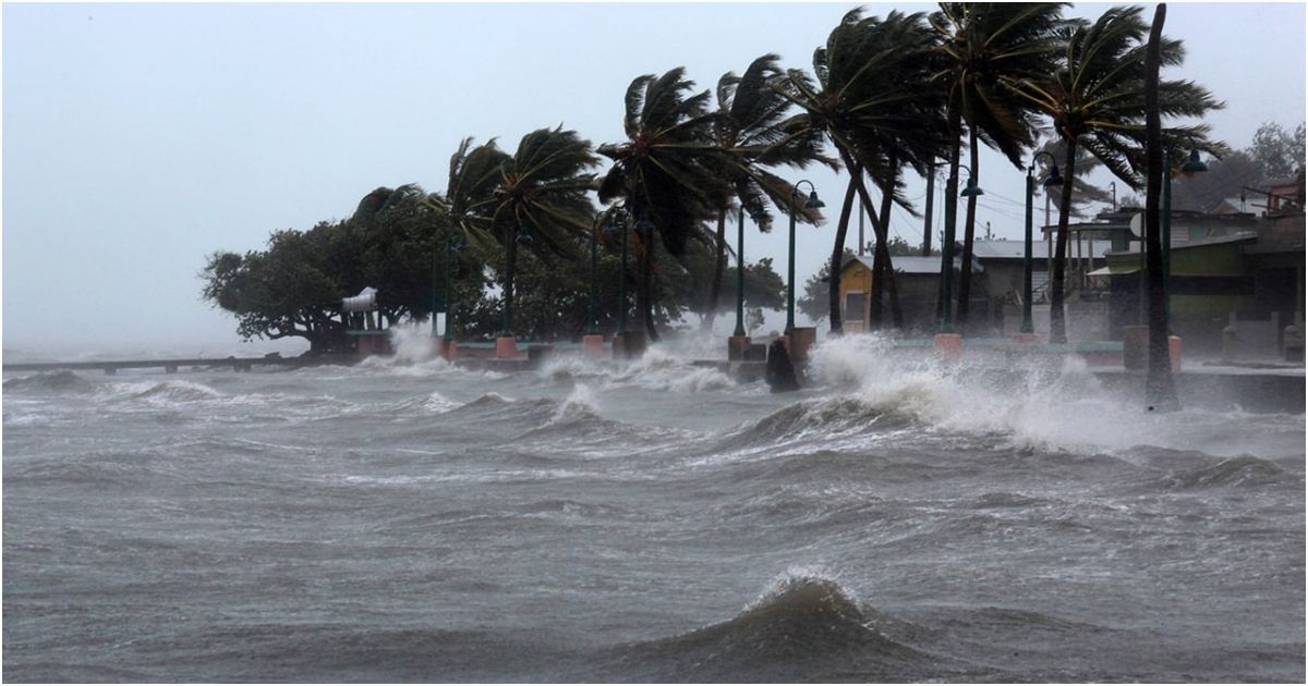 ধেয়ে আসছে ঘূর্ণিঝড় মন্থা, আজই বাংলাদেশের বিভিন্ন স্থানে আঘাতের আশঙ্কা