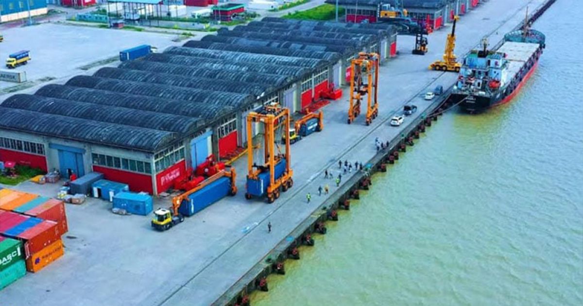 চার মাসে মোংলায় ২৫৫টি বিদেশি জাহাজ নোঙর