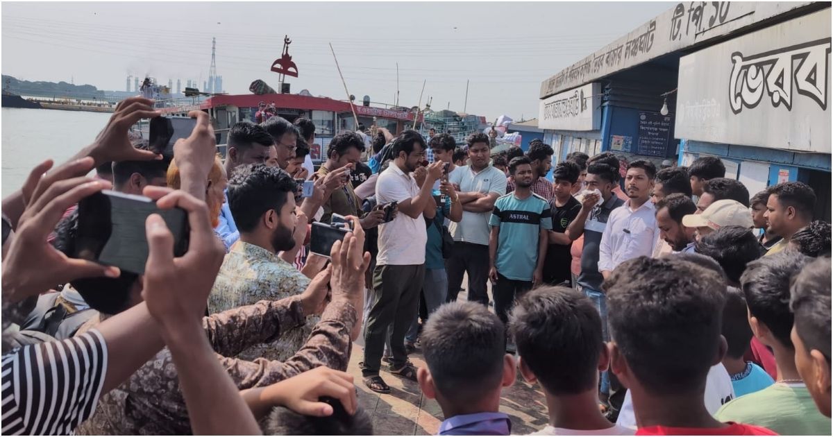 ভৈরবকে জেলা করার দাবিতে নৌপথ অবরোধ ও আন্দোলন অব্যাহত