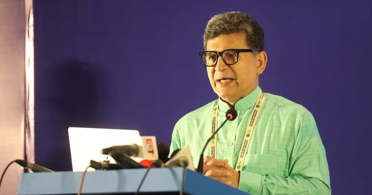 জনগণের মতামতের গুরুত্বপূর্ণ গুরুত্ব: হোসেন জিল্লুর