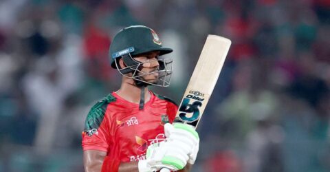 তানজিদকে টপকে বছরে সর্বোচ্চ টি-টোয়েন্টি রান রেকর্ড নাঈমের