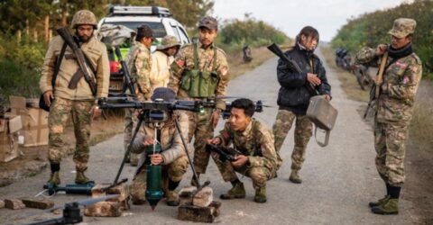 চীনের মধ্যস্থতায় যুদ্ধবিরতি ঘোষণা, মিয়ানমারের দুই শহর থেকে সরে যাচ্ছে বিদ্রোহীরা