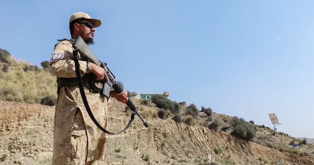 আফগানিস্তান-পাকিস্তান যুদ্ধবিরতির মেয়াদ বাড়াতে রাজি