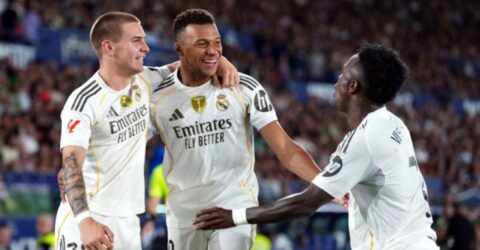 এমবাপ্পের জোড়া গোলের জেতায় রিয়াল মাদ্রিদ বড় জয়