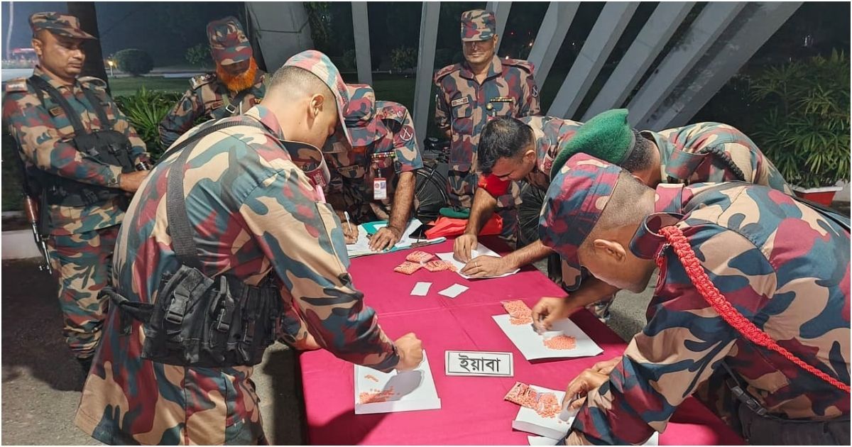 সীমান্তে বিজিবির অভিযান, কুষ্টিয়া ও গাংনীতে বিপুল মাদক ও চোরাচালান পণ্য জব্দ