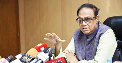 গভর্নর ঘোষণা: পাঁচ ব্যাংকের বোর্ড বাতিল হলেও ব্যাংকিং সেবা অব্যাহত থাকবে