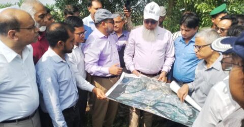 গজারিয়া-মতলব উত্তর সড়কে মেঘনা-ধনাগোদা সেতুর নির্মাণকাজের পরিদর্শন সেতু সচিবের