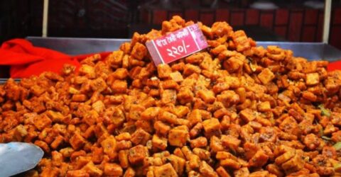 বিদেশেও প্রশংসিত বগুড়ার জনপ্রিয় ‘কটকটি’