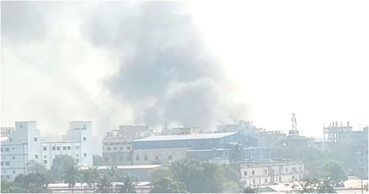 টঙ্গীতে তুলার গুদামে অগ্নিকাণ্ড, ৭ ইউনিট পারছেন না আগুন নিয়ন্ত্রণে