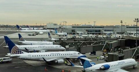যুক্তরাষ্ট্রে রেকর্ড শাটডাউনে বিমানবন্দর অচল, হাজারো ফ্লাইট বাতিল