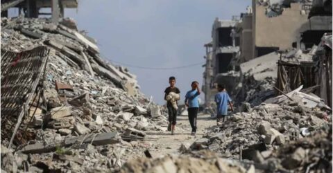 যুদ্ধবিরতির এক মাস পরেও গাজায় ইসরায়েলি হামলা, নিহতের সংখ্যা ছাড়াল ৬৯ হাজার