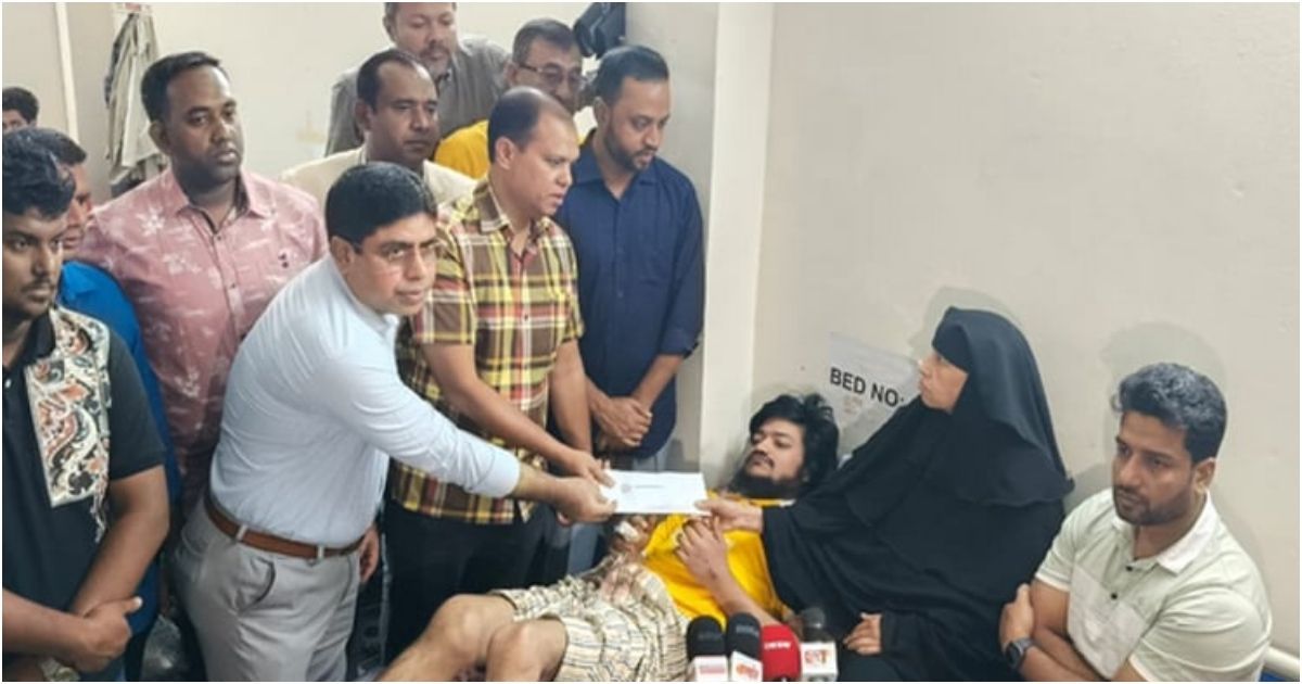ক্যান্সার আক্রান্ত মা ও পঙ্গু ছেলের পাশে তারেক রহমান