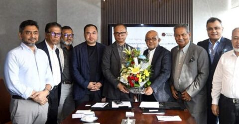 বাংলাদেশের পোশাক শিল্পে প্রগাঢ় সহযোগিতা: বিজিএমইএ ও বিবিসিসির মধ্যে চুক্তি সই