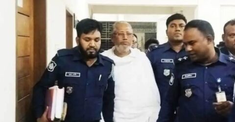 মানিকগঞ্জে ইসলাম অবমাননার অভিযোগে বাউল সম্রাট আবুল সরকার গ্রেপ্তার