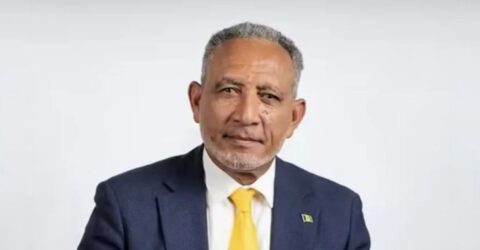 ২৪ বছরের অপেক্ষার শেষে নতুন প্রধানমন্ত্রী পেল ক্যারিবীয় দেশ সেন্ট ভিনসেন্ট