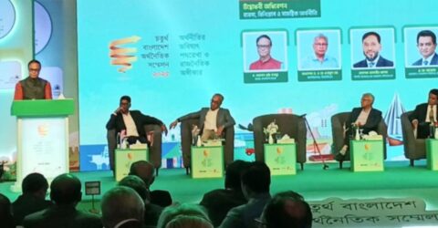 গভঃর বলেছেন, খেলাপি ঋণের সংকট কাটিয়ে উঠতে ১০ বছর সময় লাগবে