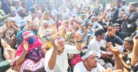 সরকারের কঠোর ব্যবস্থা শিক্ষকদের অসামঞ্জস্যপূর্ণ আন্দোলনের বিরুদ্ধে