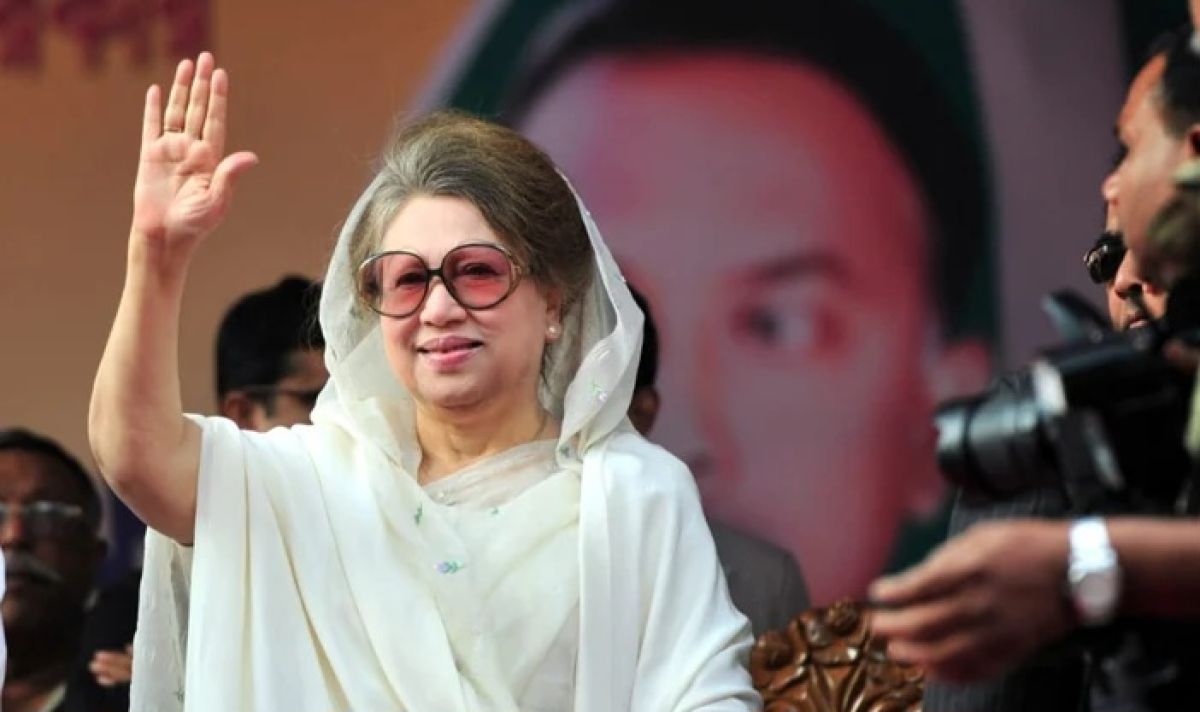 খালেদা জিয়ার এয়ার অ্যাম্বুলেন্সের ভিভিআইপি অনুমোদন সরকার ও বিমানবন্দরের