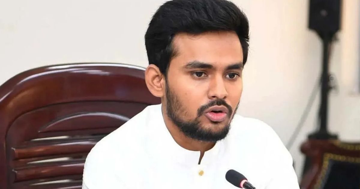 উপদেষ্টা আসিফ মাহমুদ দ্রুত জরুরি সংবাদ সম্মেলন ডাকলেন