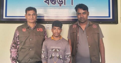 আদালত থেকে পালানো আসামি গ্রেপ্তার, বগুড়ার ৭ পুলিশ প্রত্যাহার