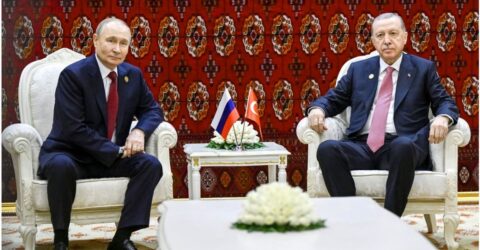 এরদোয়ানের বার্তা: শান্তি দূরে নয়, ট্রাম্পের সঙ্গে আলোচনা আশা