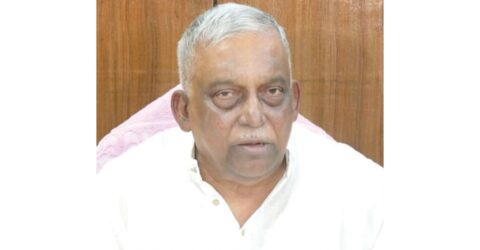 স্ত্রী-সন্তানসহ সাবেক স্বরাষ্ট্রমন্ত্রীর বিরুদ্ধে দুদকের চার্জশিট