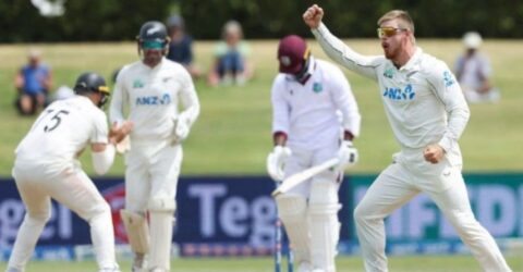 বিশ্বের ইতিহাসে অনন্য কীর্তি ও দাপুটে জয়ে নিউজিল্যান্ডের বিশাল জয়