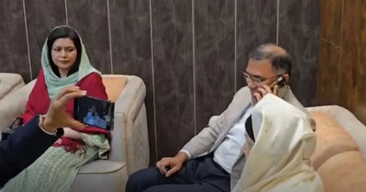 প্রধান উপদেষ্টাকে ফোন করে তারেক রহমান কৃতজ্ঞতা প্রকাশ করেন