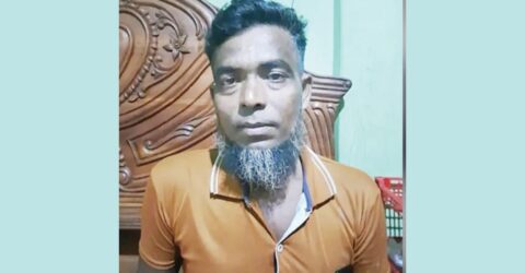 আলফাডাঙ্গায় বাড়িতে ঢুকে বিএনপি নেতাকে কুপিয়ে হত্যা