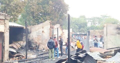 ফটিকছড়িতে দুই শতাব্দী পুরোনো জমিদার বাড়ির ১০ ঘর পুড়ে ছাই