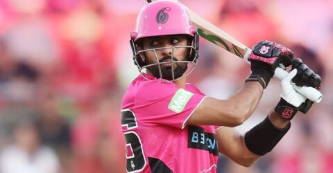 অস্ট্রেলিয়ার উন্মাদনার মধ্যে বাবর আজমের দুর্বল পারফরম্যান্স