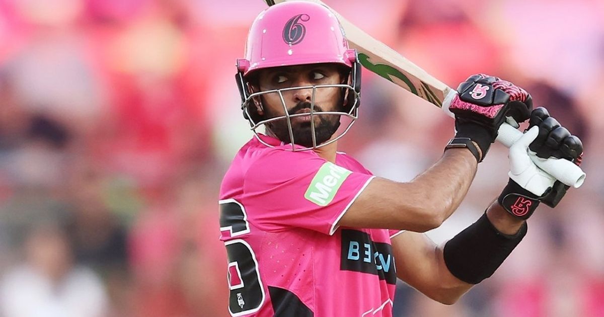 অস্ট্রেলিয়ার উন্মাদনার মধ্যে বাবর আজমের দুর্বল পারফরম্যান্স