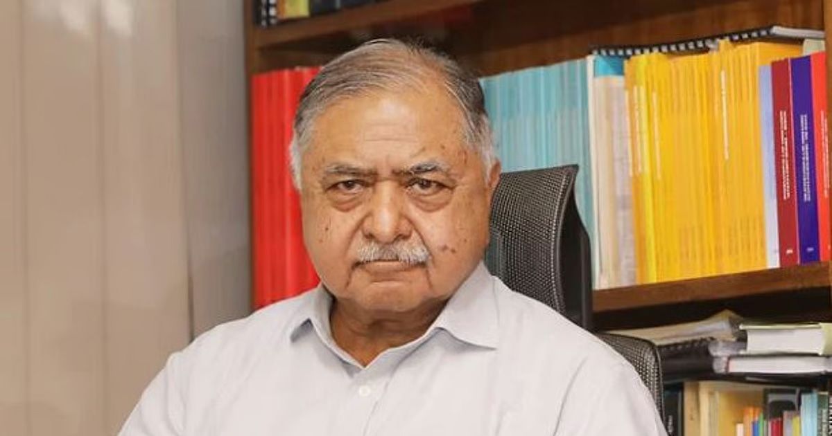 হাসপাতালে কাটালেন কামাল হোসেন, দেশবাসীর দোয়া চেয়েছেন