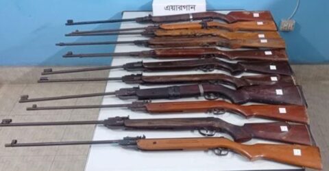 গহীন পাহাড়ে অস্ত্র তৈরির কারখানা ও বড় পরিমাণ অস্ত্র উদ্ধার