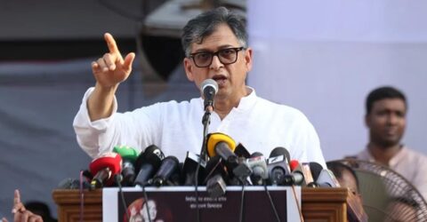 বিএনপি কাউকে নির্বাচন থেকে সরে দাঁড়ানোর সুযোগ দেবে না: সালাহউদ্দিন আহমদ